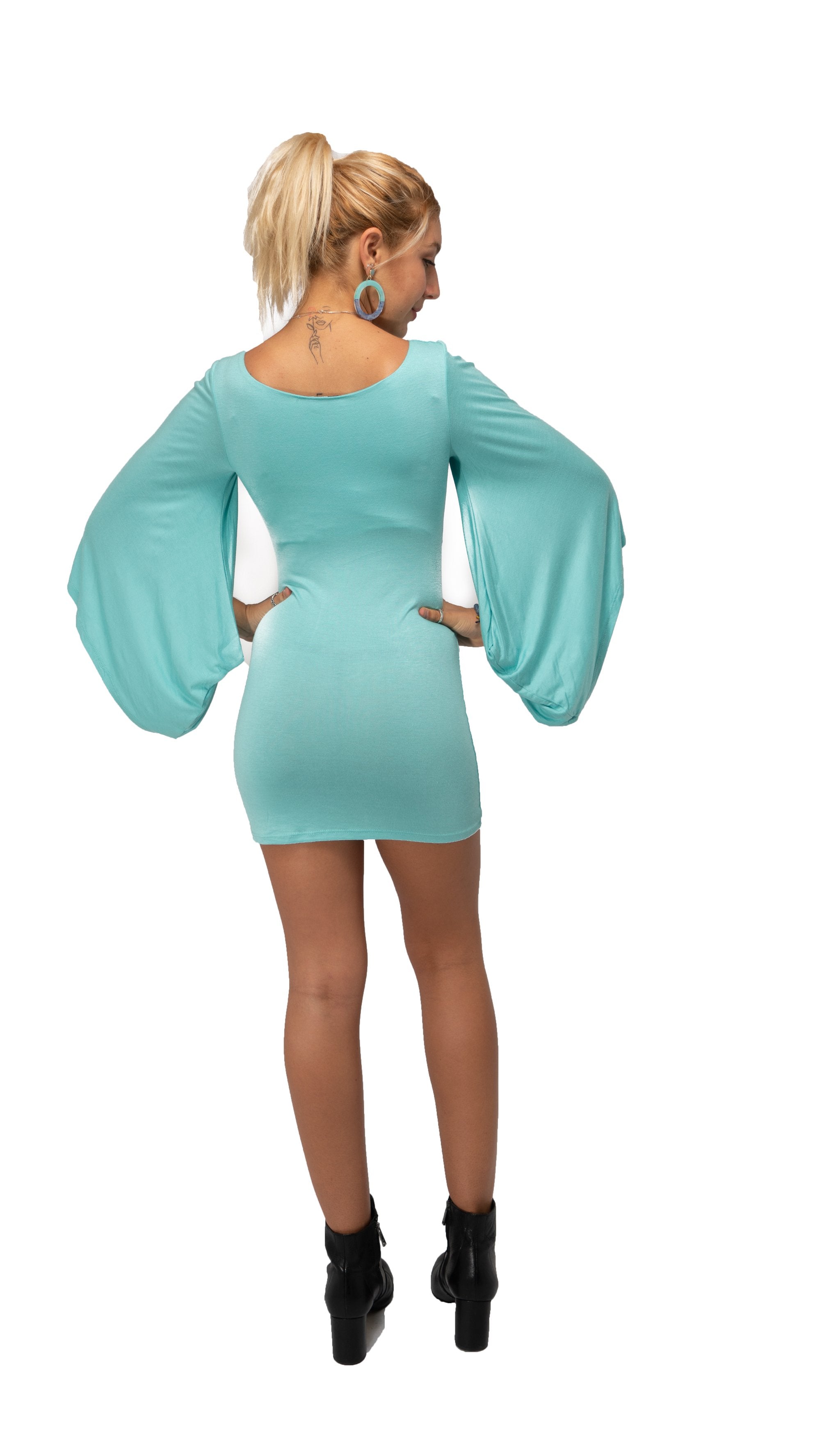 Mint Mini Dress Long Wing Sleeve Polyester